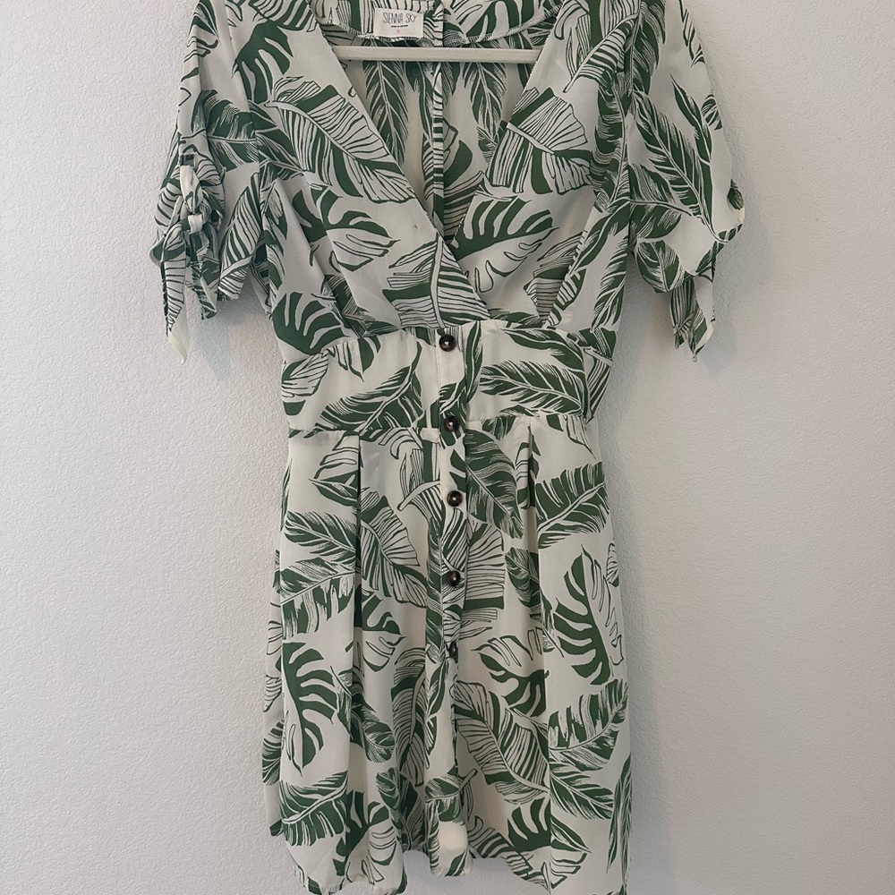 Sienna Sky Tropical Green Leaf Blouse